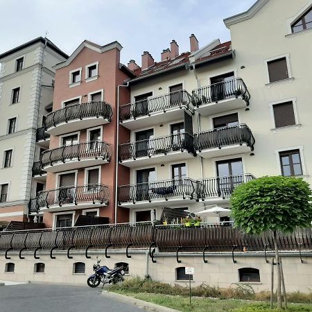 Apartamenty Lubin - Kamieniczka W Centrum Exteriér fotografie