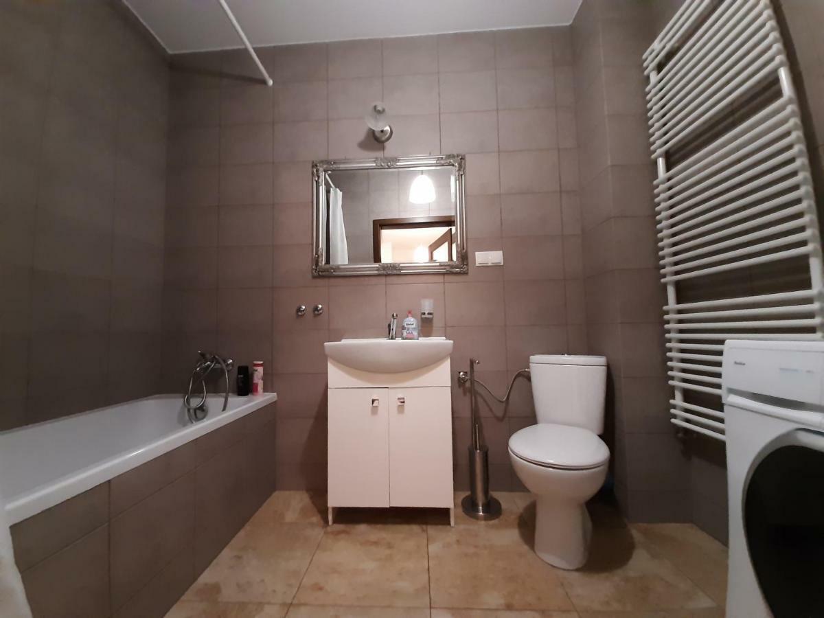Apartamenty Lubin - Kamieniczka W Centrum Exteriér fotografie